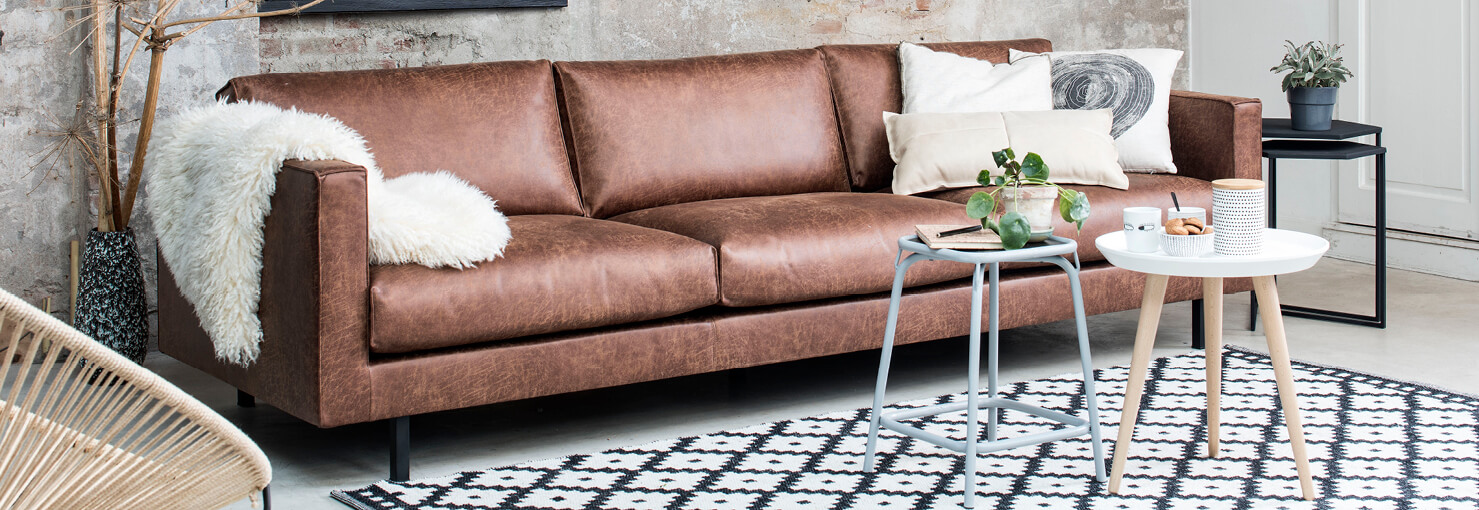 cognac leren banken