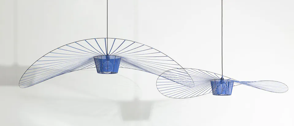 Blauwe hanglampen bij Eijerkamp