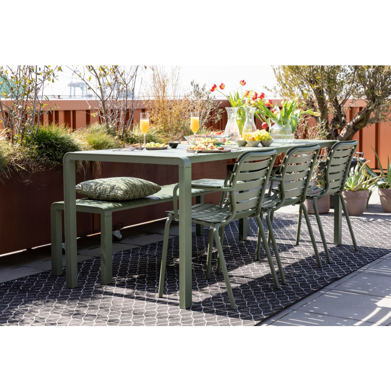 groene eettafel bij Eijerkamp