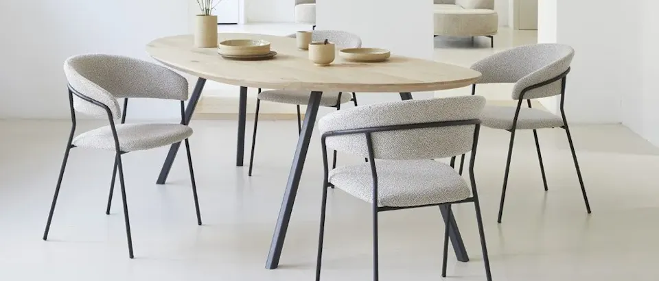 moderne eettafels bij Eijerkamp
