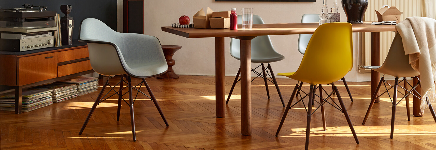 Vitra eetkamerstoelen Eijerkamp